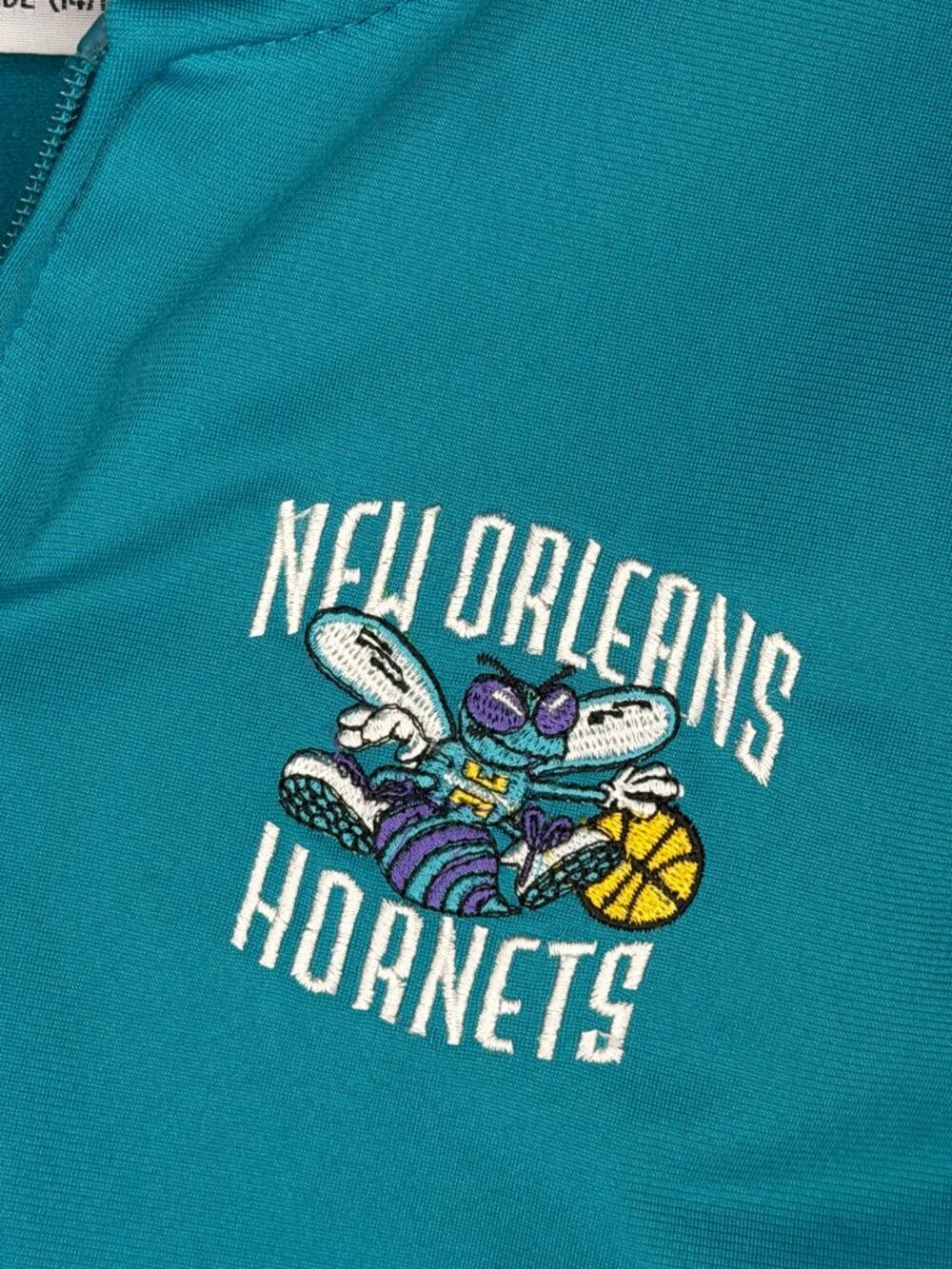 VINTAGE Adidas New Orleans Hornets Hoodie KIDS Large